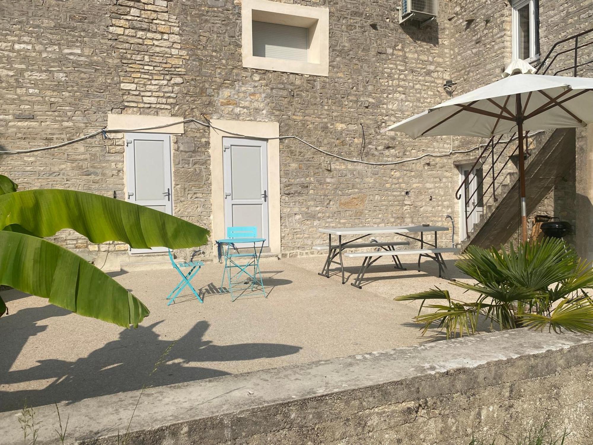 Studio Chez Mongery Landreville 外观 照片